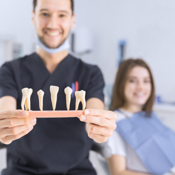 اسعار زراعة الاسنان فى عيادة دكتورة هبة العدل في عيادات متخصصة مثل دكتورة هبة العدل يتم تقديم زراعة أسنان آمنة، بدون ألم، وبنتائج ثابتة مع أفضل خامات ألمانية وسويسرية مع ضمان طويل المدى.